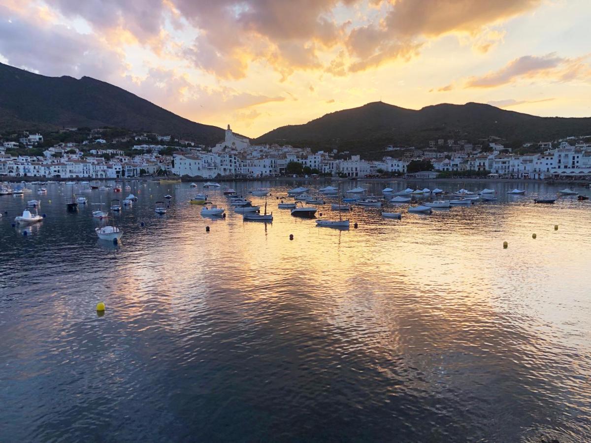 Apartamento Con Vistas Al Mar Cadaques Luaran gambar
