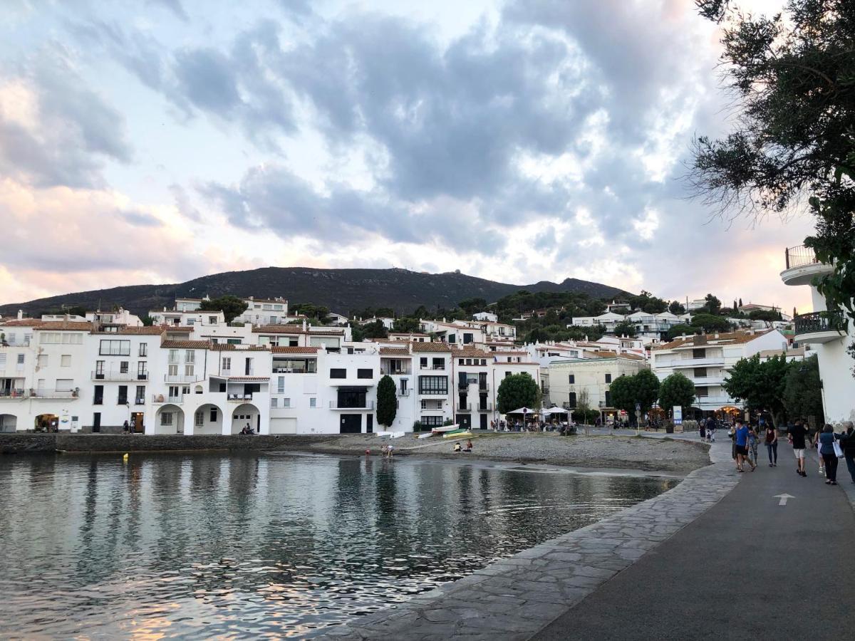 Apartamento Con Vistas Al Mar Cadaques Luaran gambar