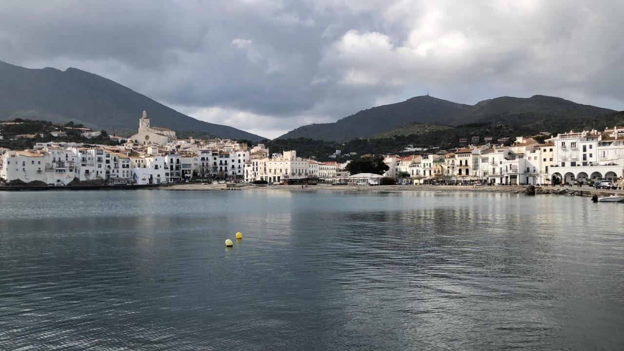 Apartamento Con Vistas Al Mar Cadaques Luaran gambar